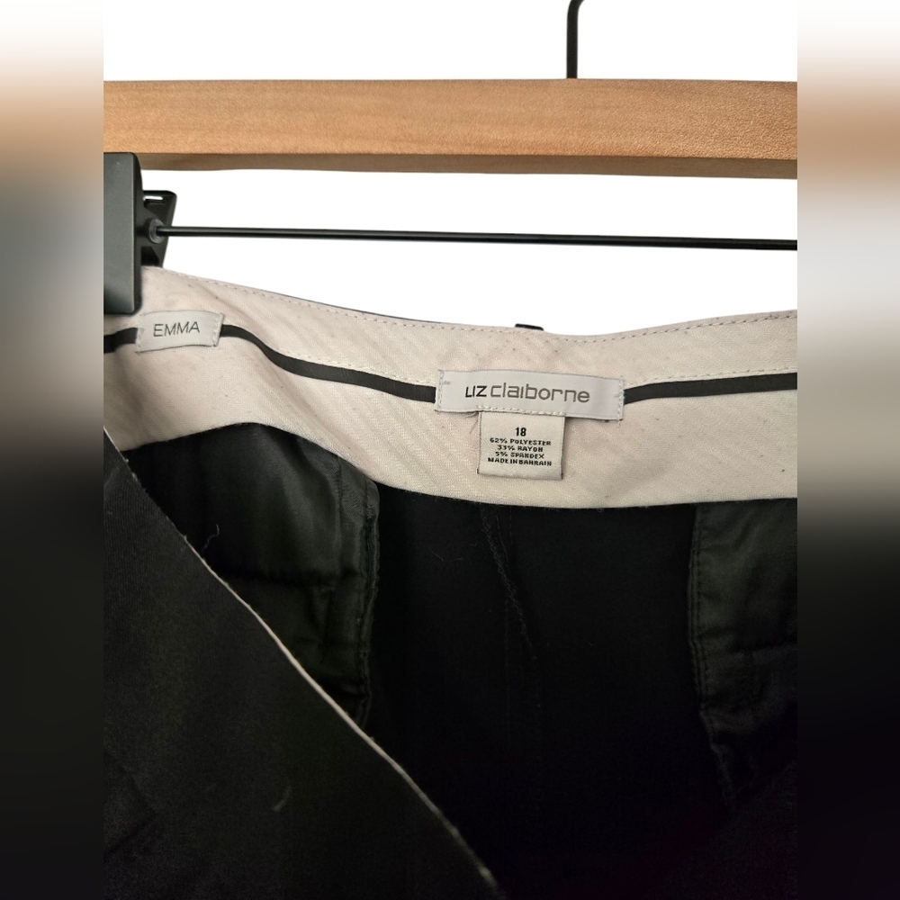 Liz Claiborne Women's Black Pants Size 18 - Picture 2 of 3
